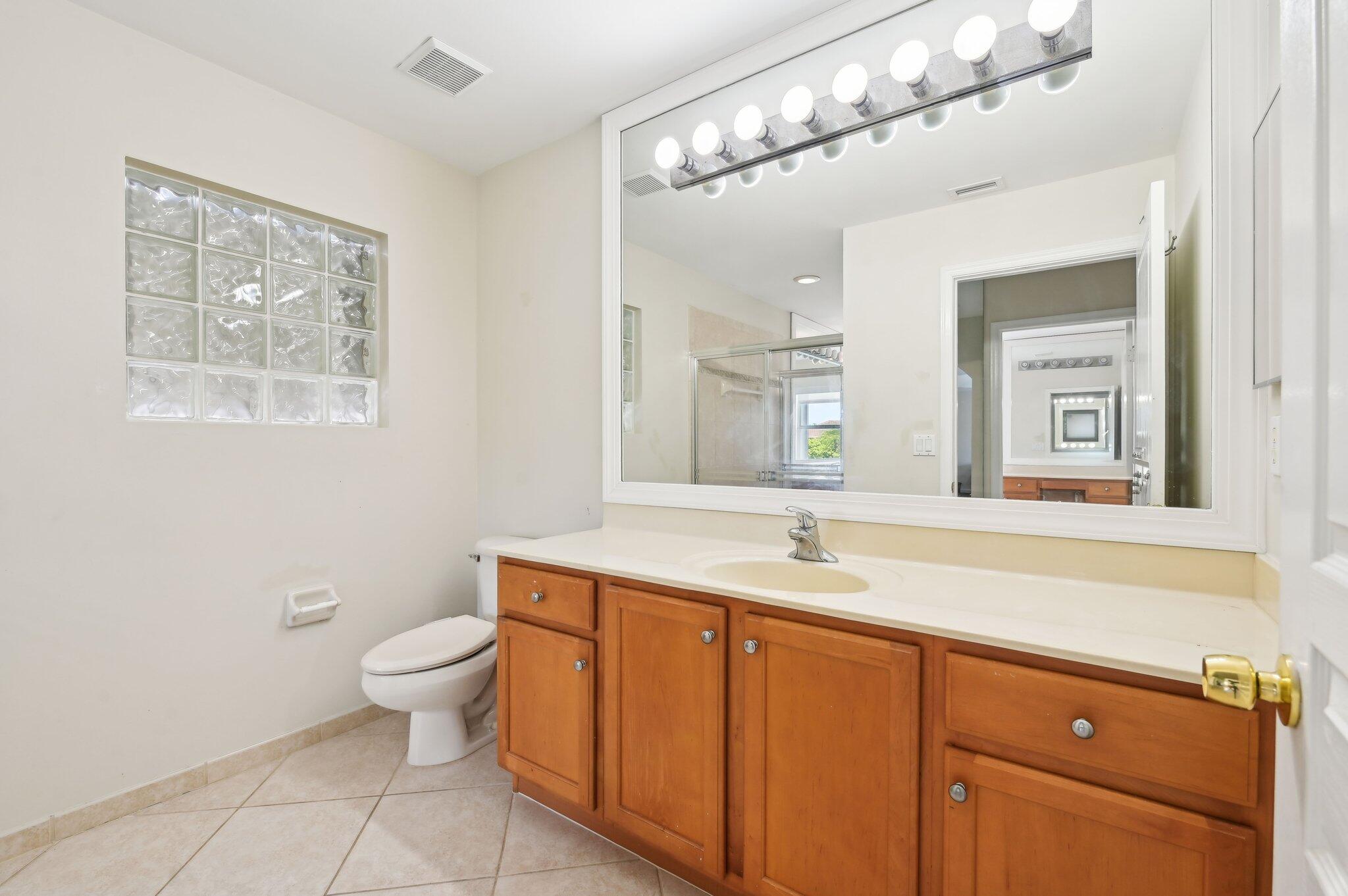 5000 Cobalt Court, Greenacres