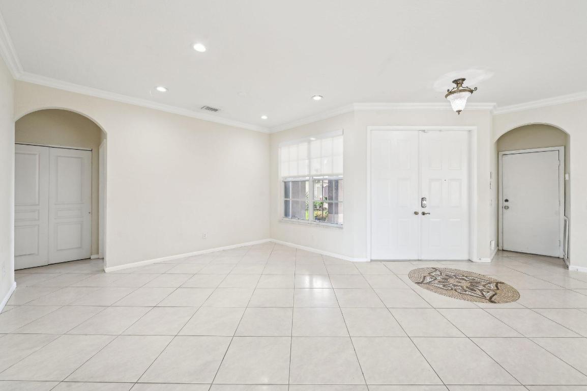 5000 Cobalt Court, Greenacres