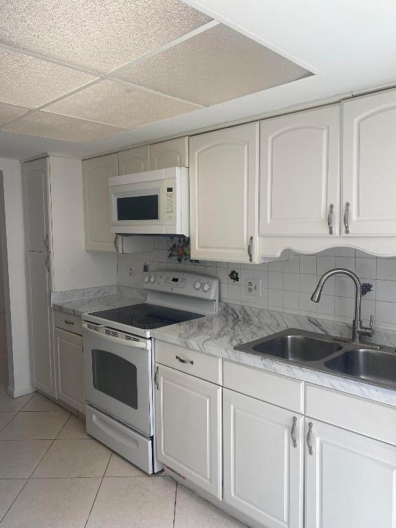 3003 SW 20th Terrace, Delray Beach