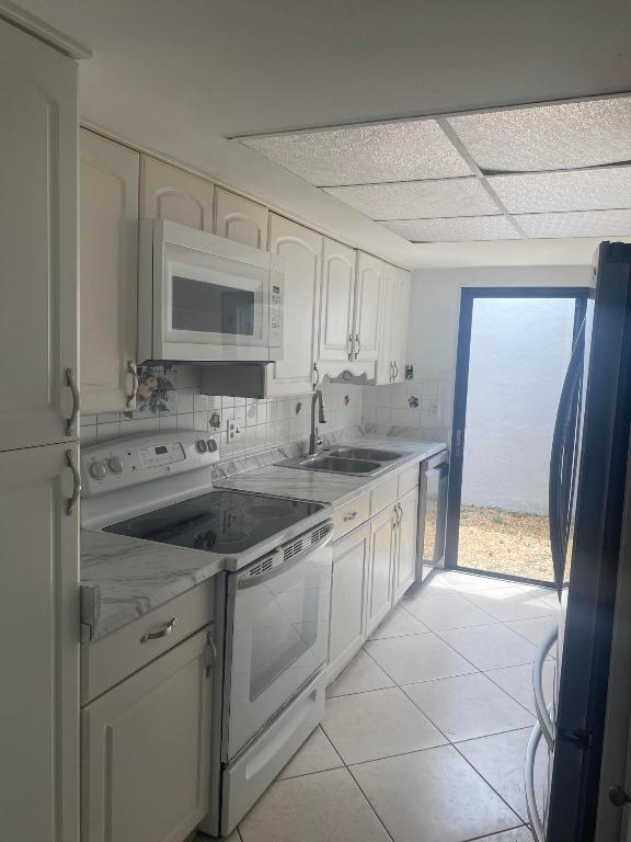 3003 SW 20th Terrace, Delray Beach