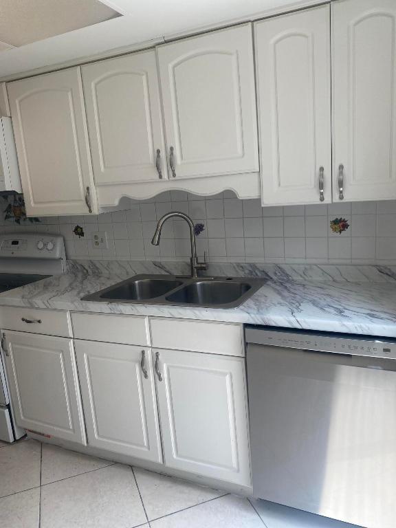 3003 SW 20th Terrace, Delray Beach