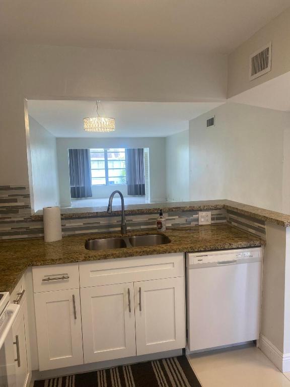 2860 SW 22nd Avenue 4060, Delray Beach Unit: 4060