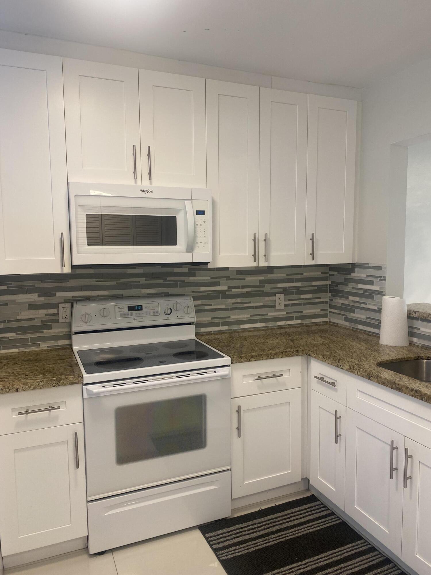 2860 SW 22nd Avenue 4060, Delray Beach Unit: 4060