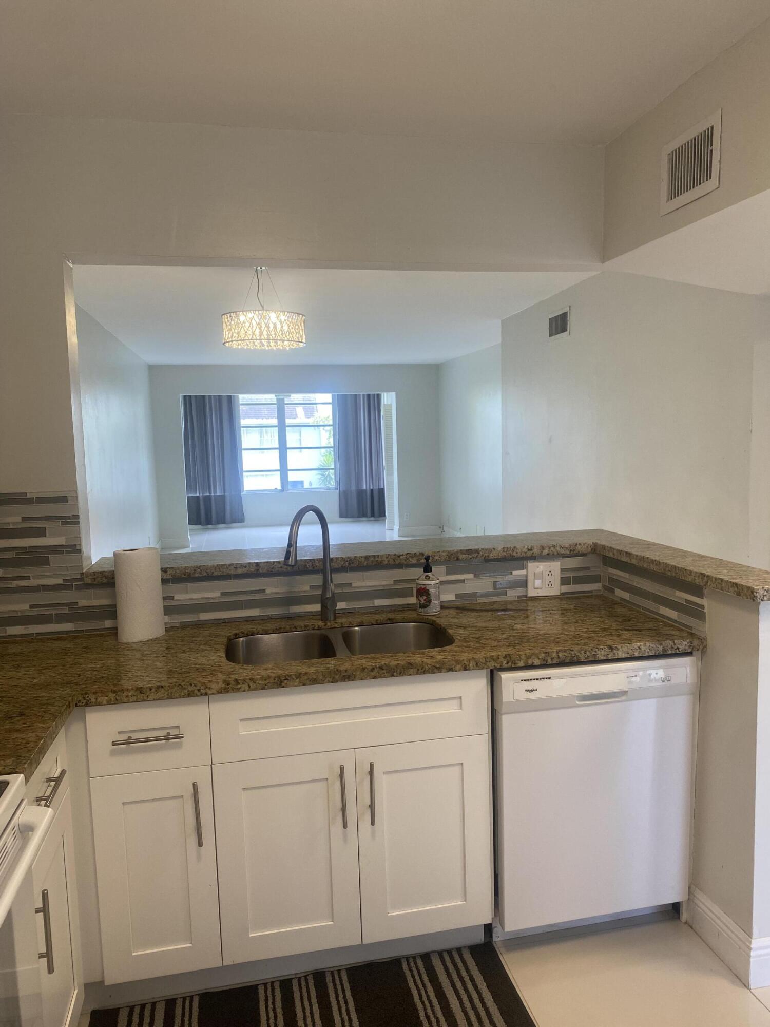 2860 SW 22nd Avenue 4060, Delray Beach Unit: 4060