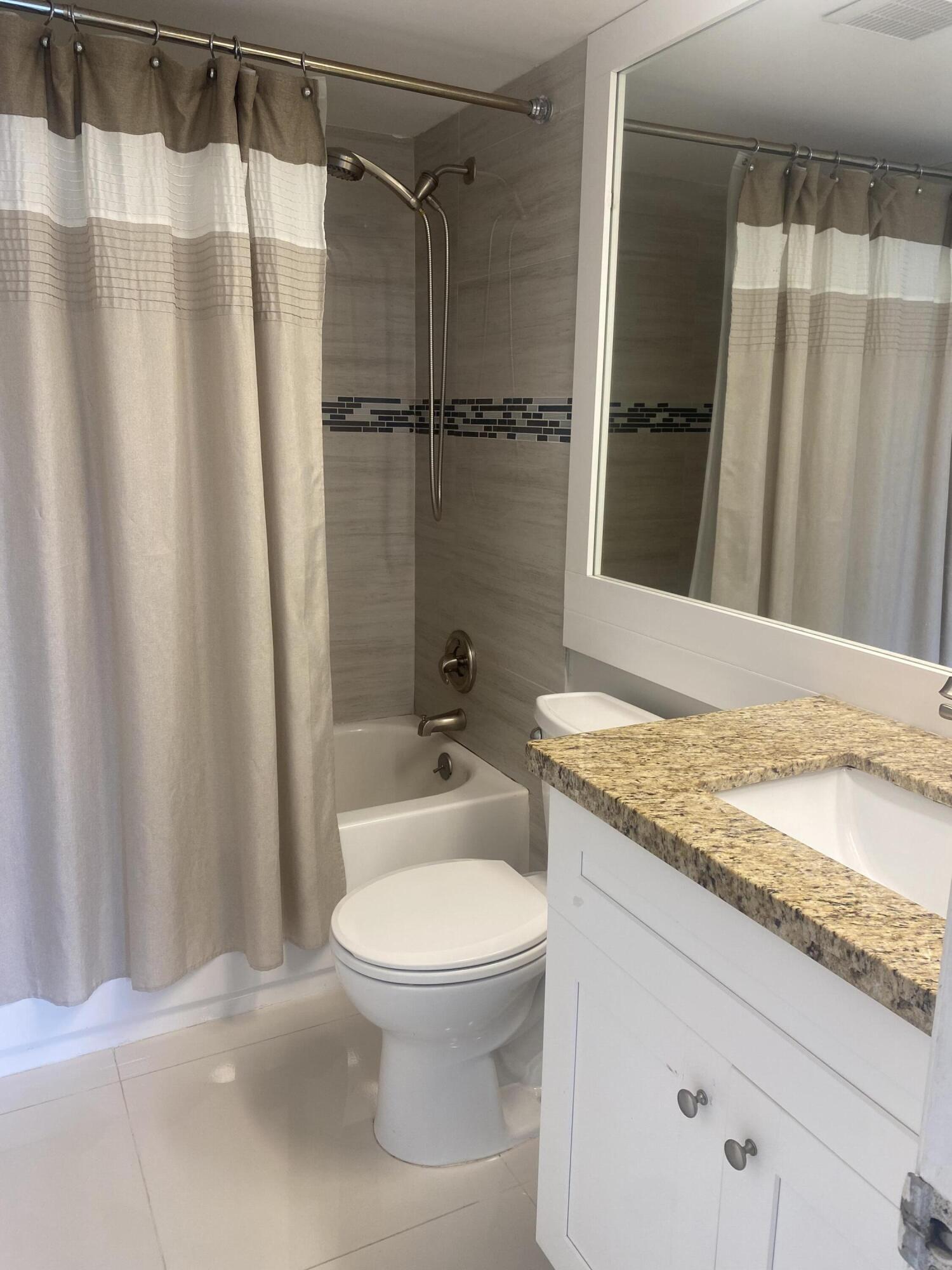 2860 SW 22nd Avenue 4060, Delray Beach Unit: 4060