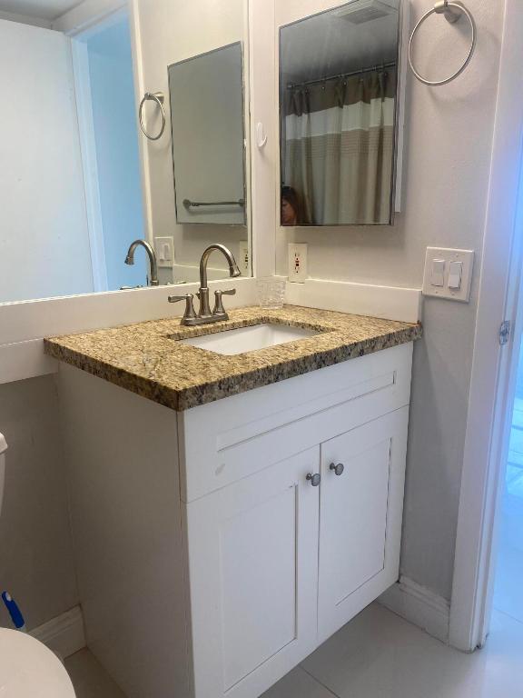 2860 SW 22nd Avenue 4060, Delray Beach Unit: 4060