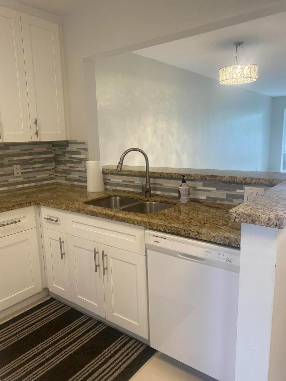 2860 SW 22nd Avenue 4060, Delray Beach Unit: 4060