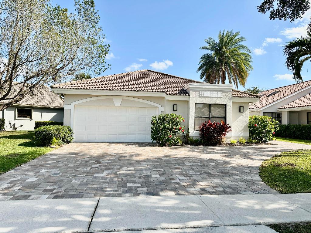 11110 Highland Circle