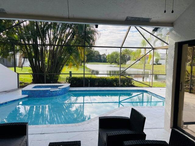 11110 Highland Circle