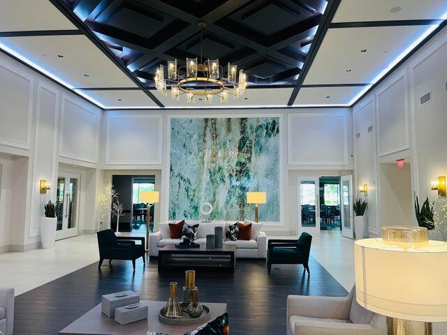 11110 Highland Circle