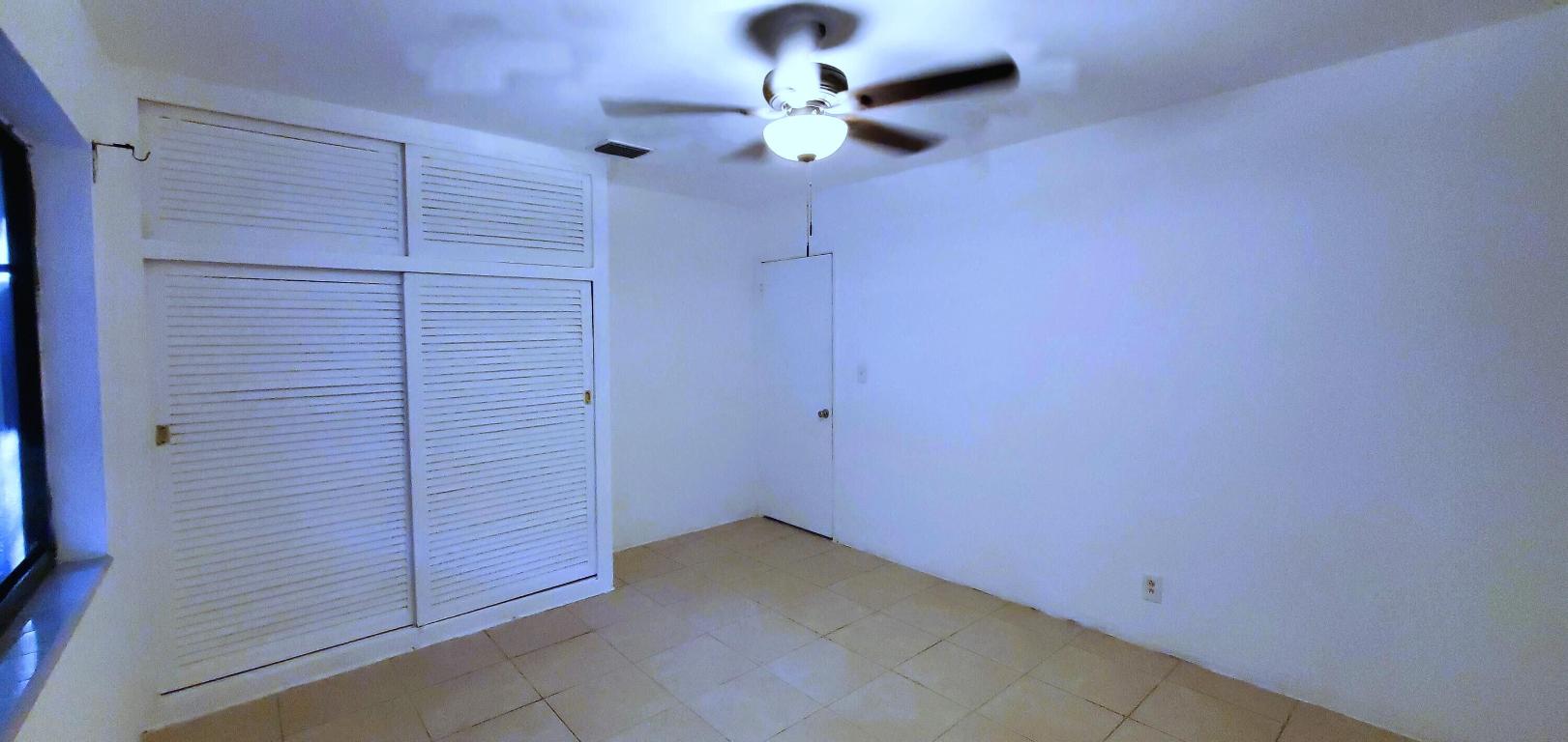 236 NE 19th Avenue W