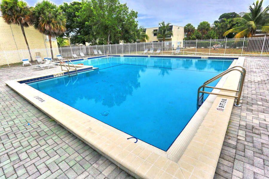 617 SW Sw 1st Court
