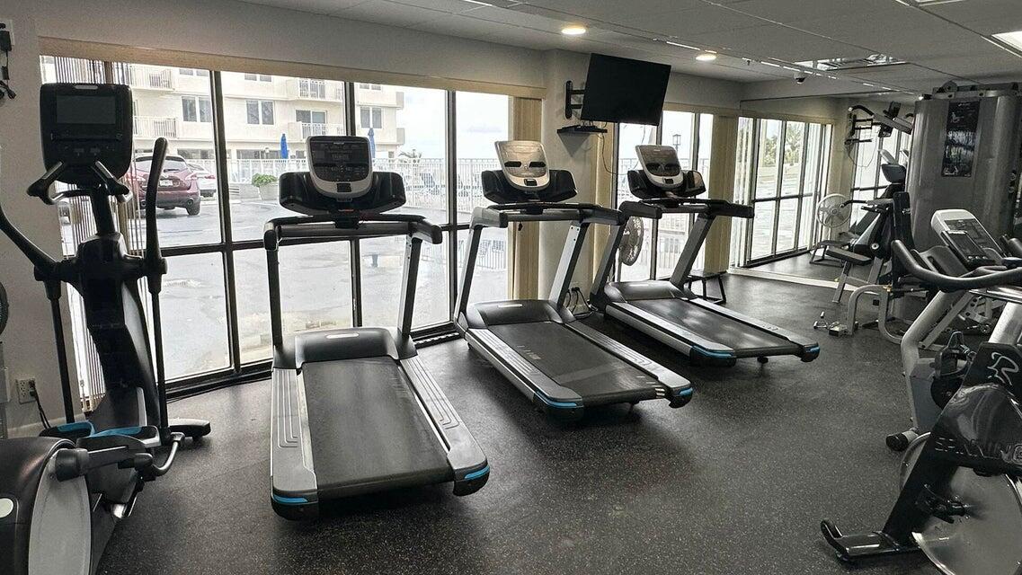 3215 S Ocean Boulevard 402, Highland Beach Unit: 402