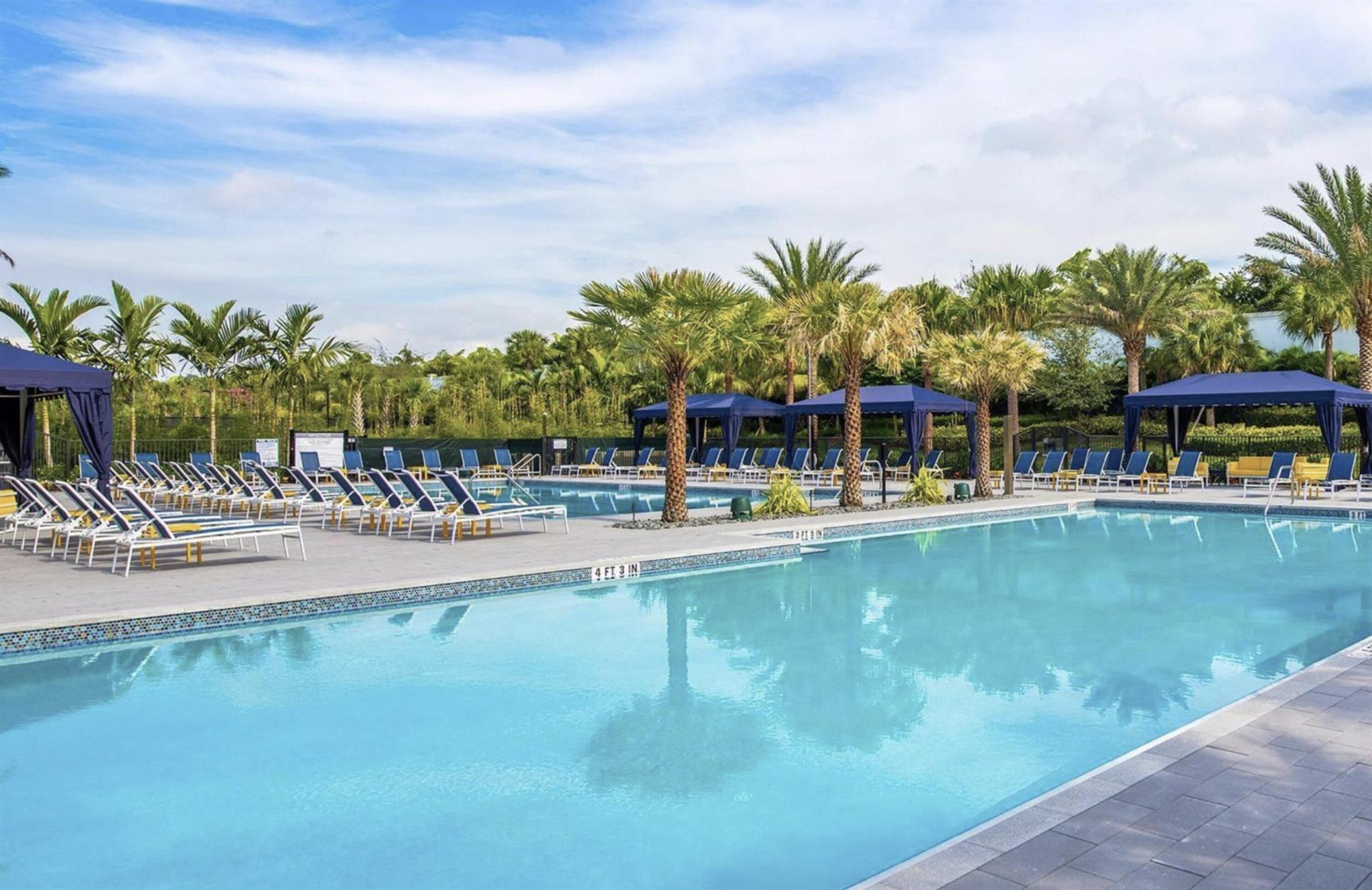 17035 Wandering Wave Avenue