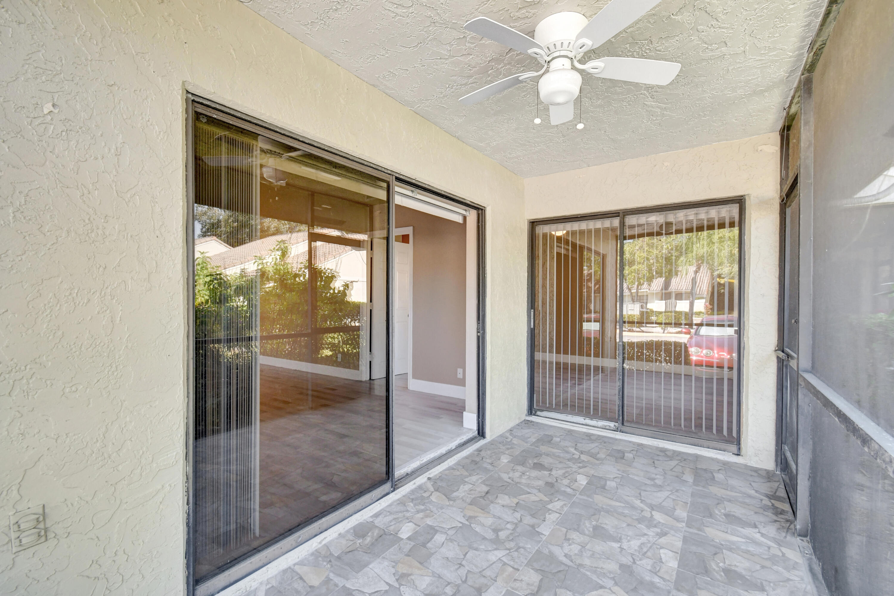 492 Hardwood Pl Place