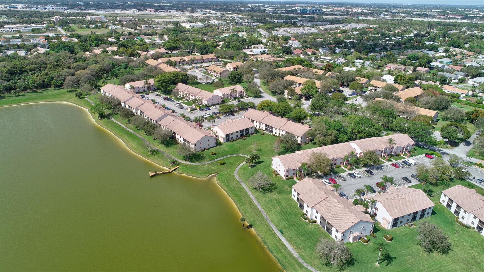 492 Hardwood Pl Place