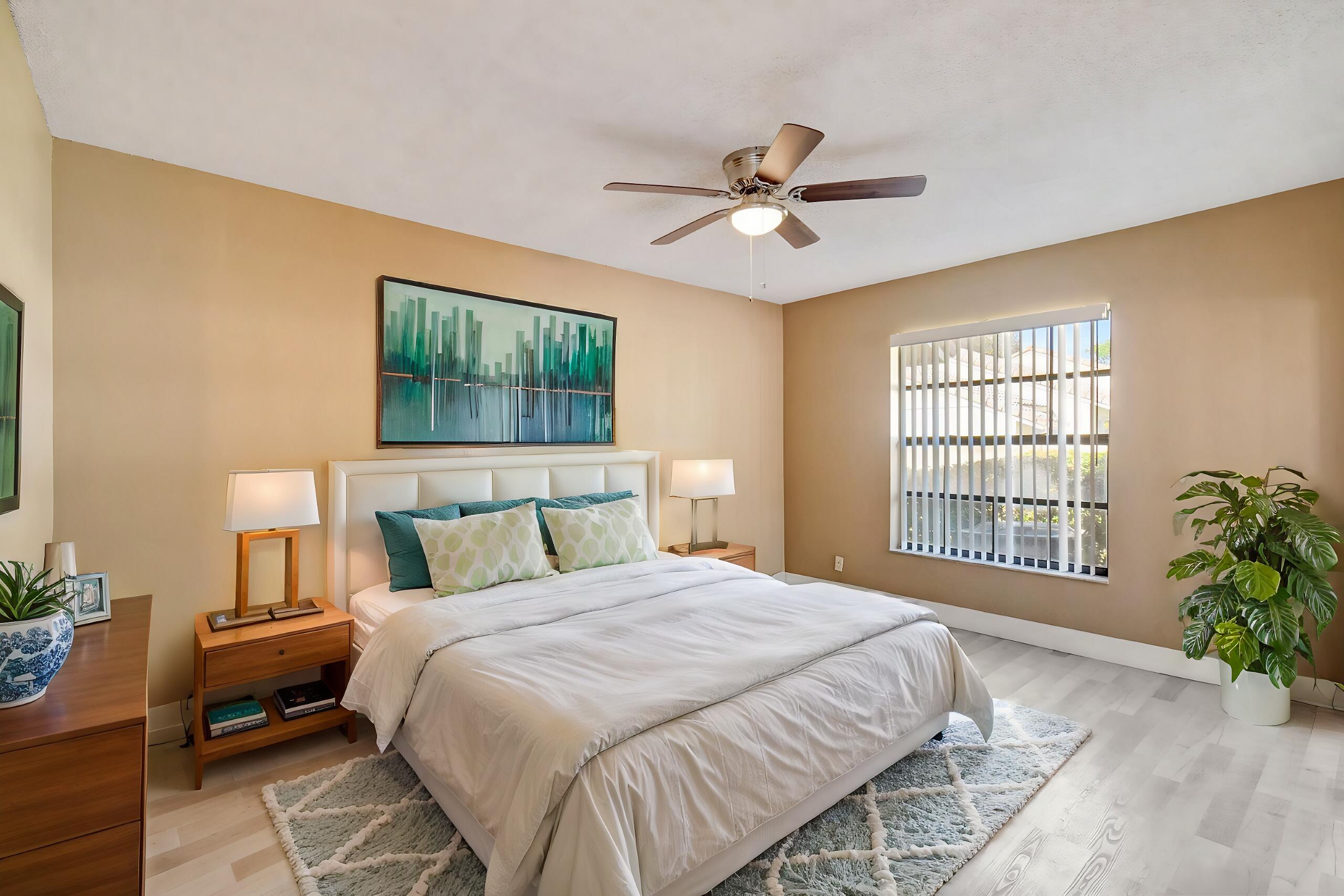 492 Hardwood Pl Place