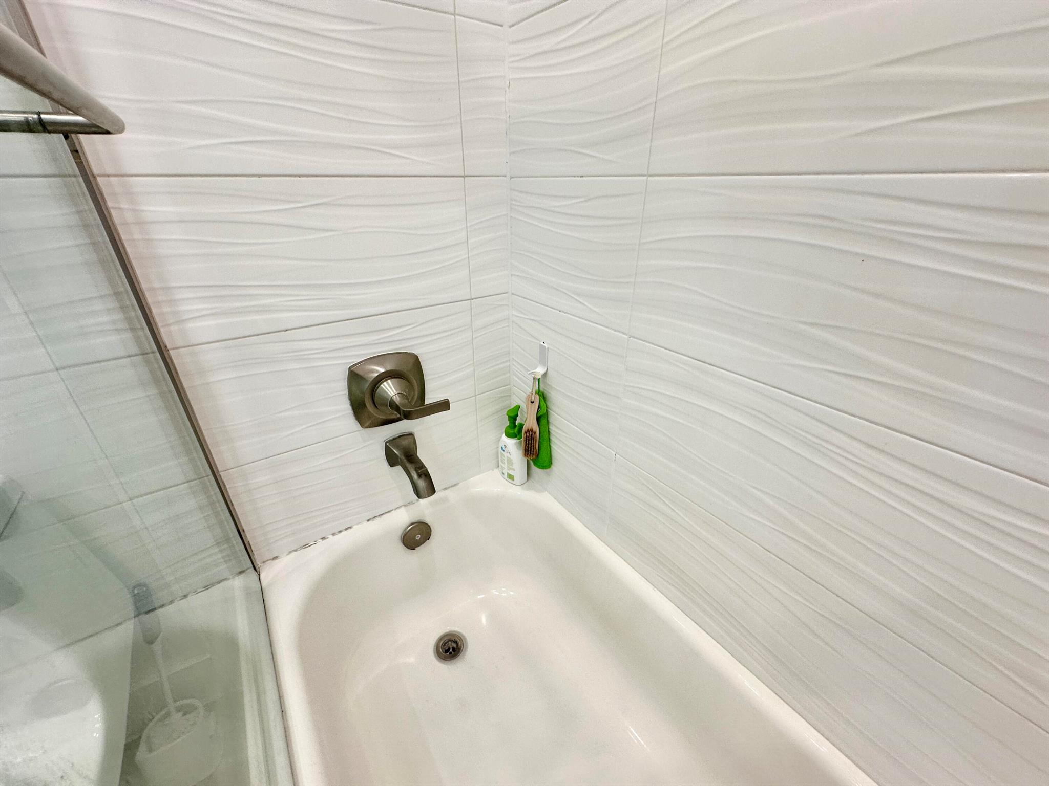 7200 NW 2nd Avenue 118