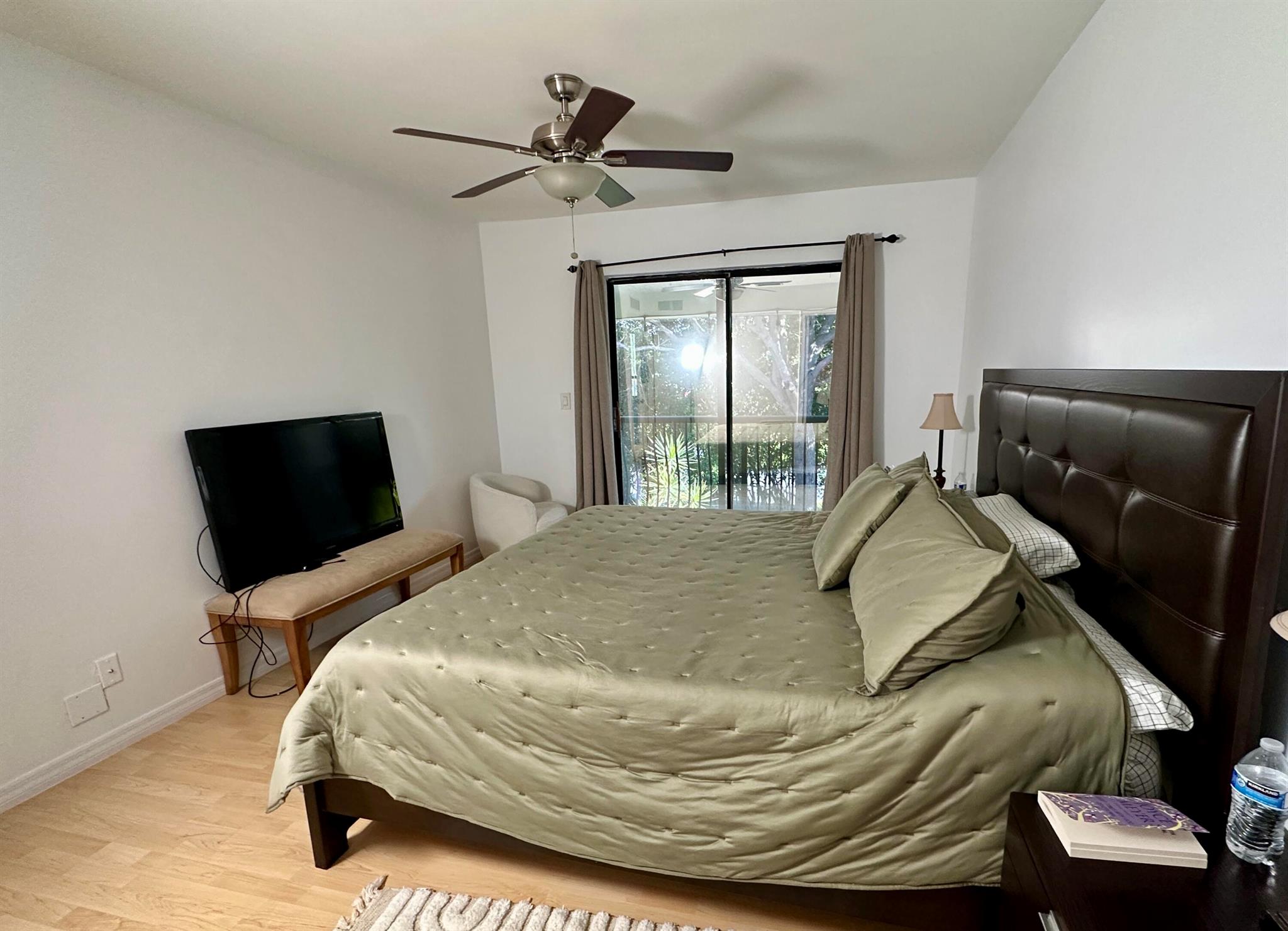 7200 NW 2nd Avenue 118