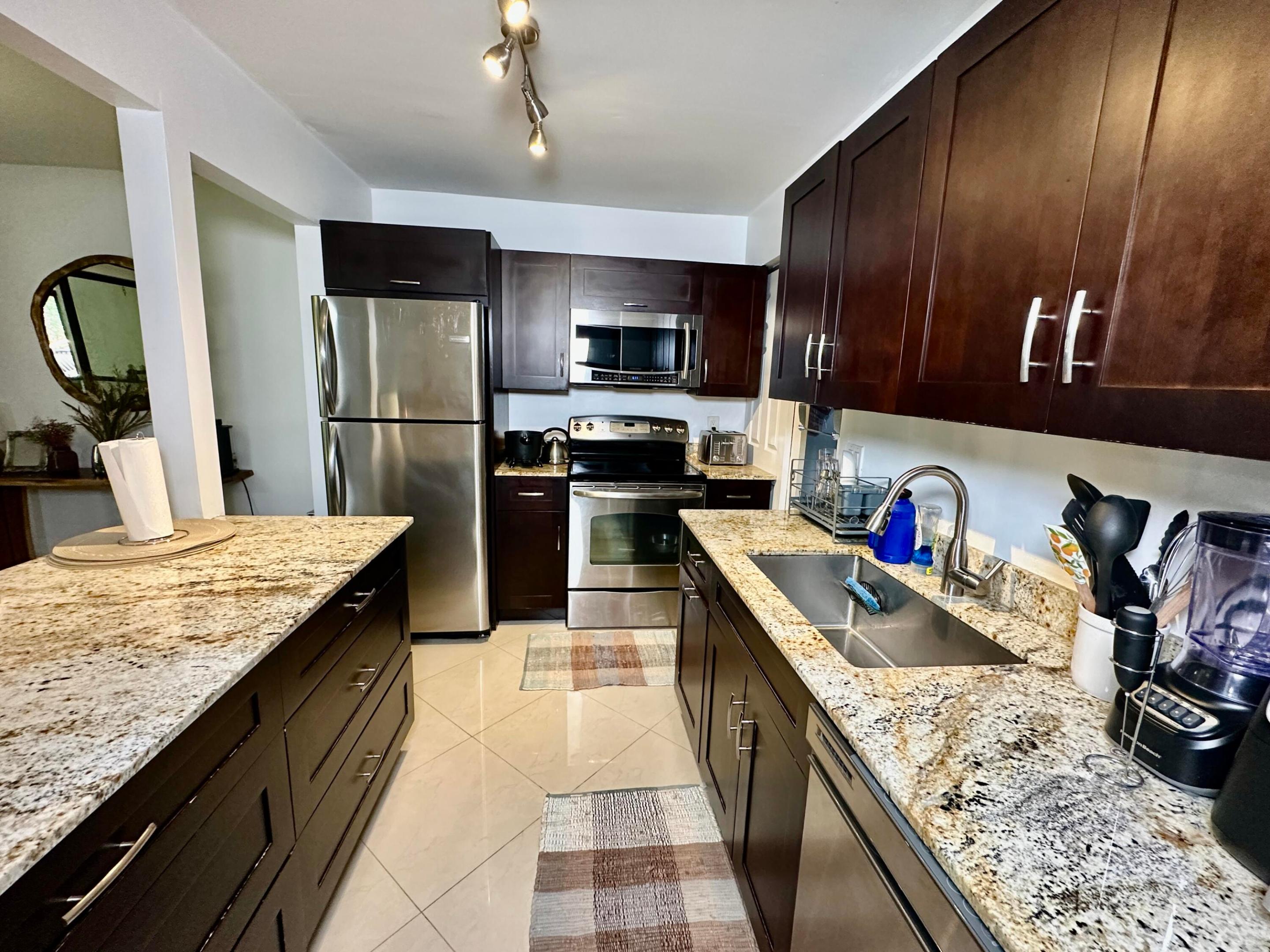 7200 NW 2nd Avenue 118