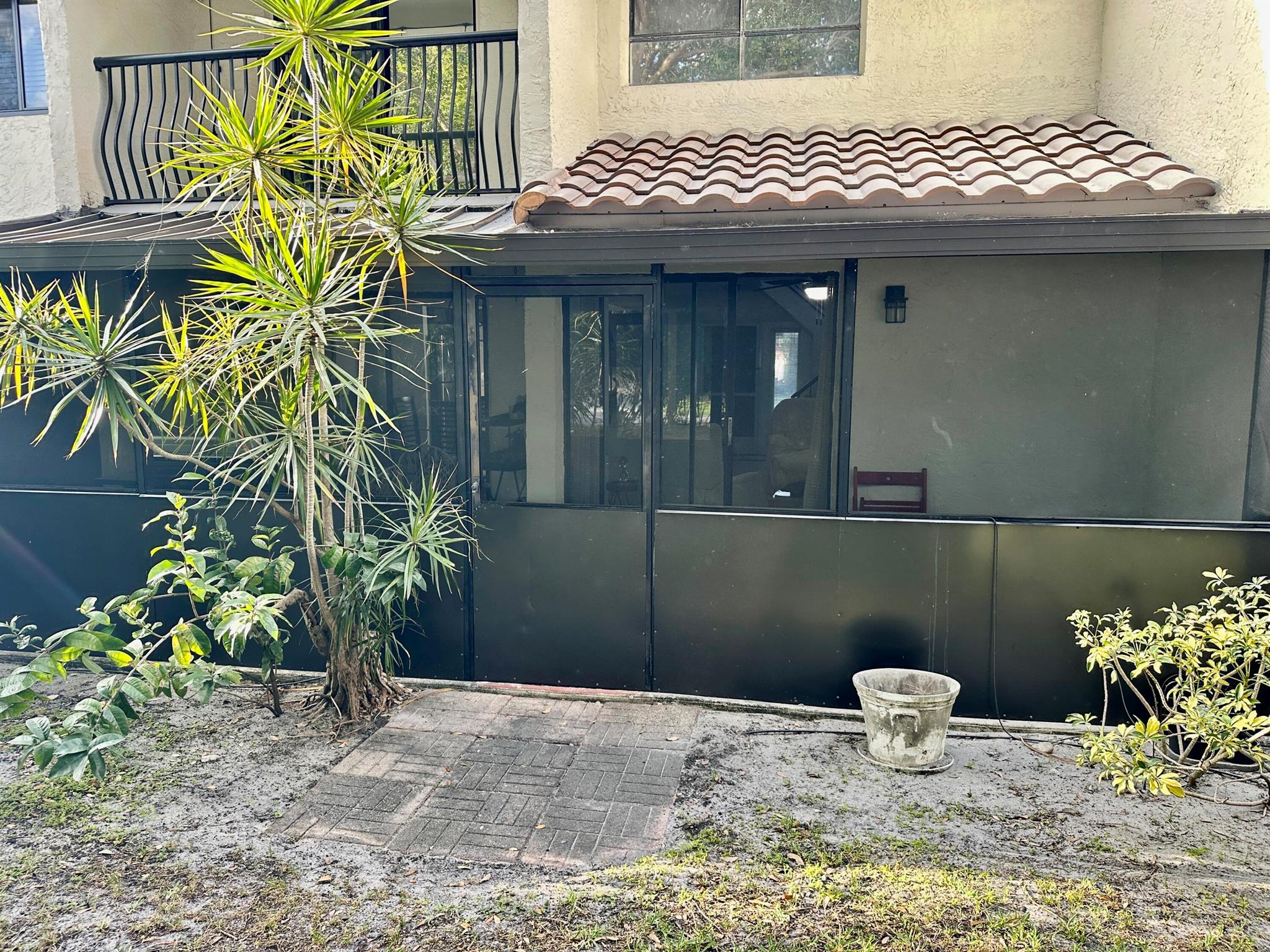 7200 NW 2nd Avenue 118