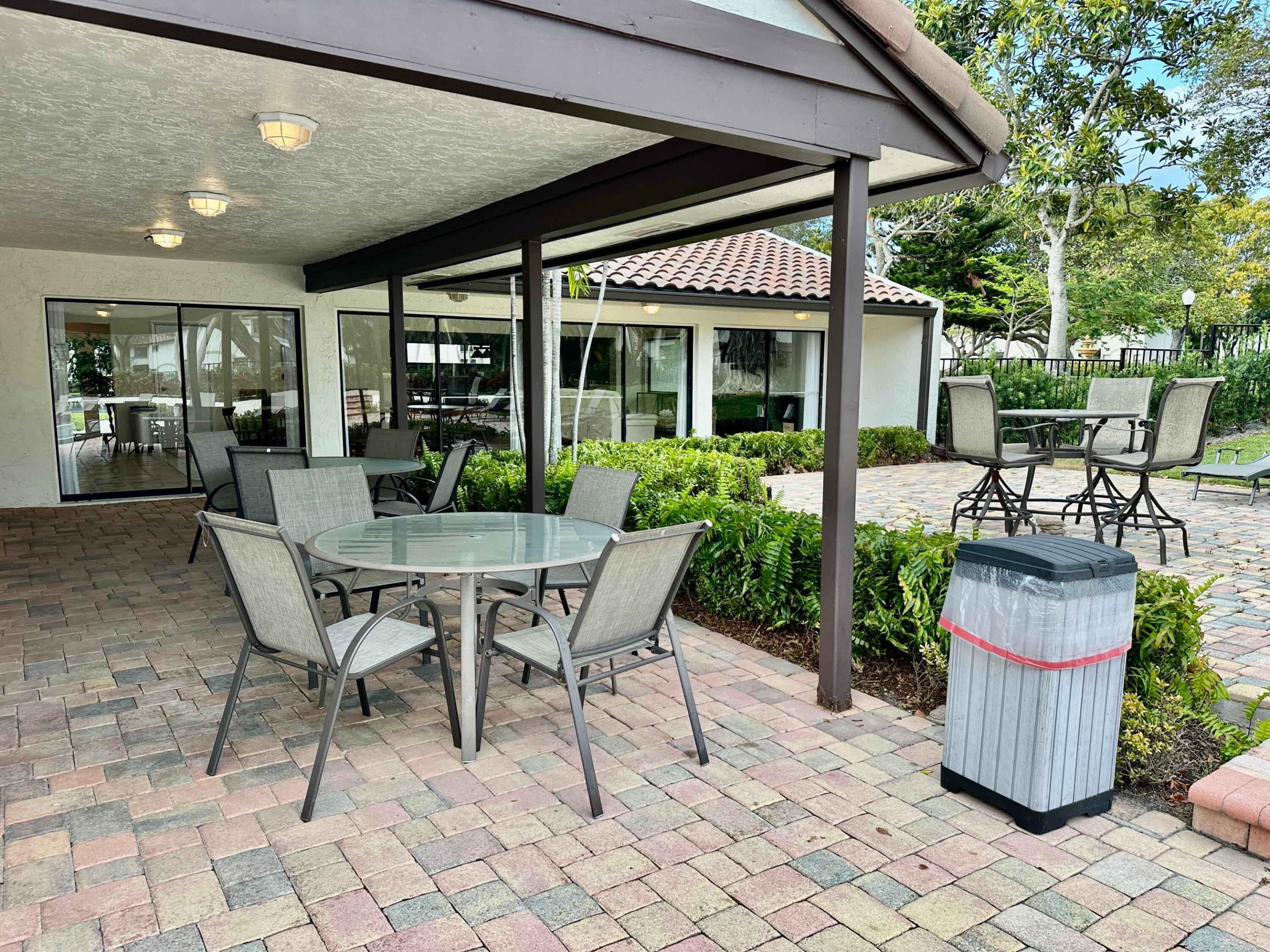 7200 NW 2nd Avenue 118