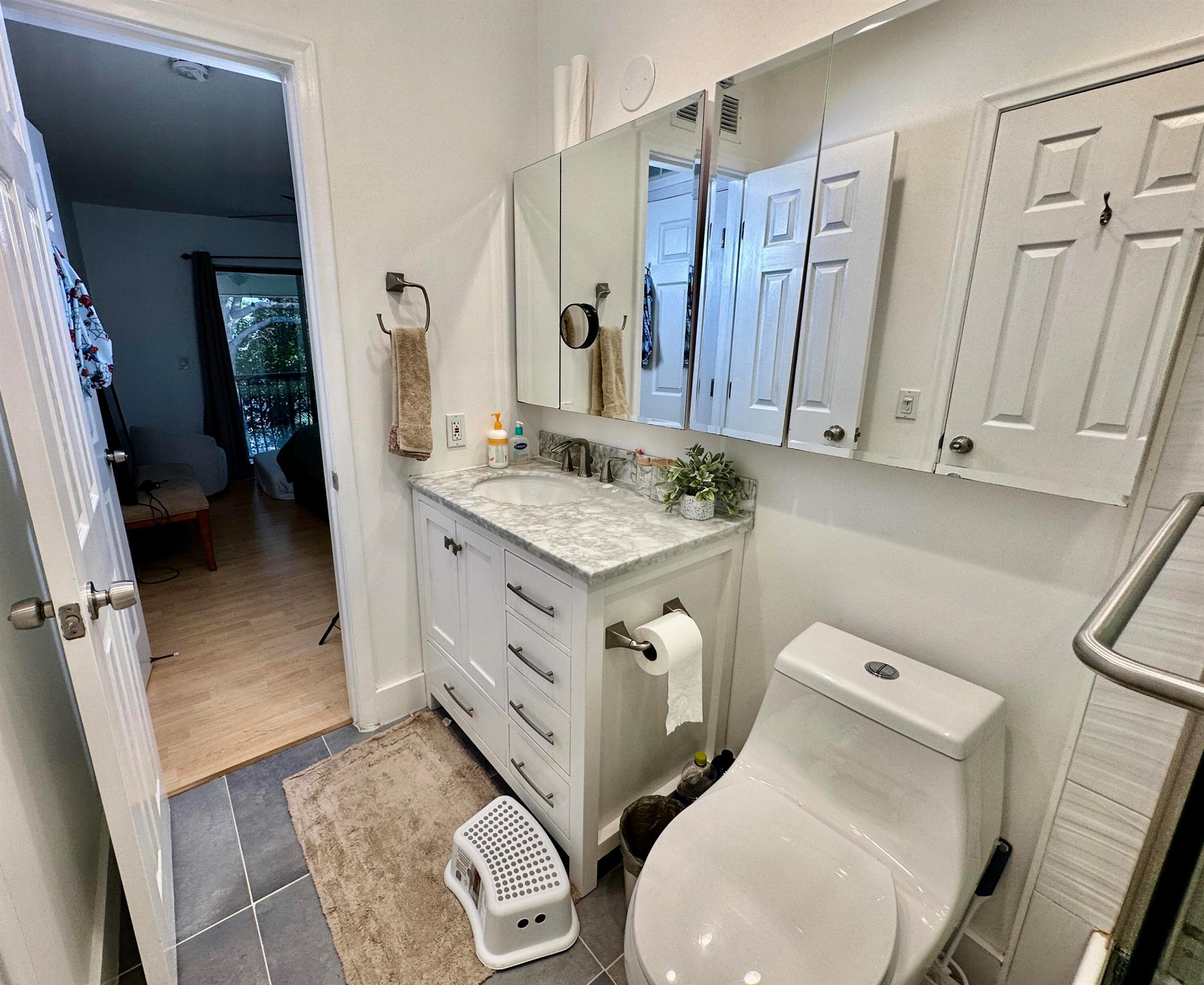 7200 NW 2nd Avenue 118