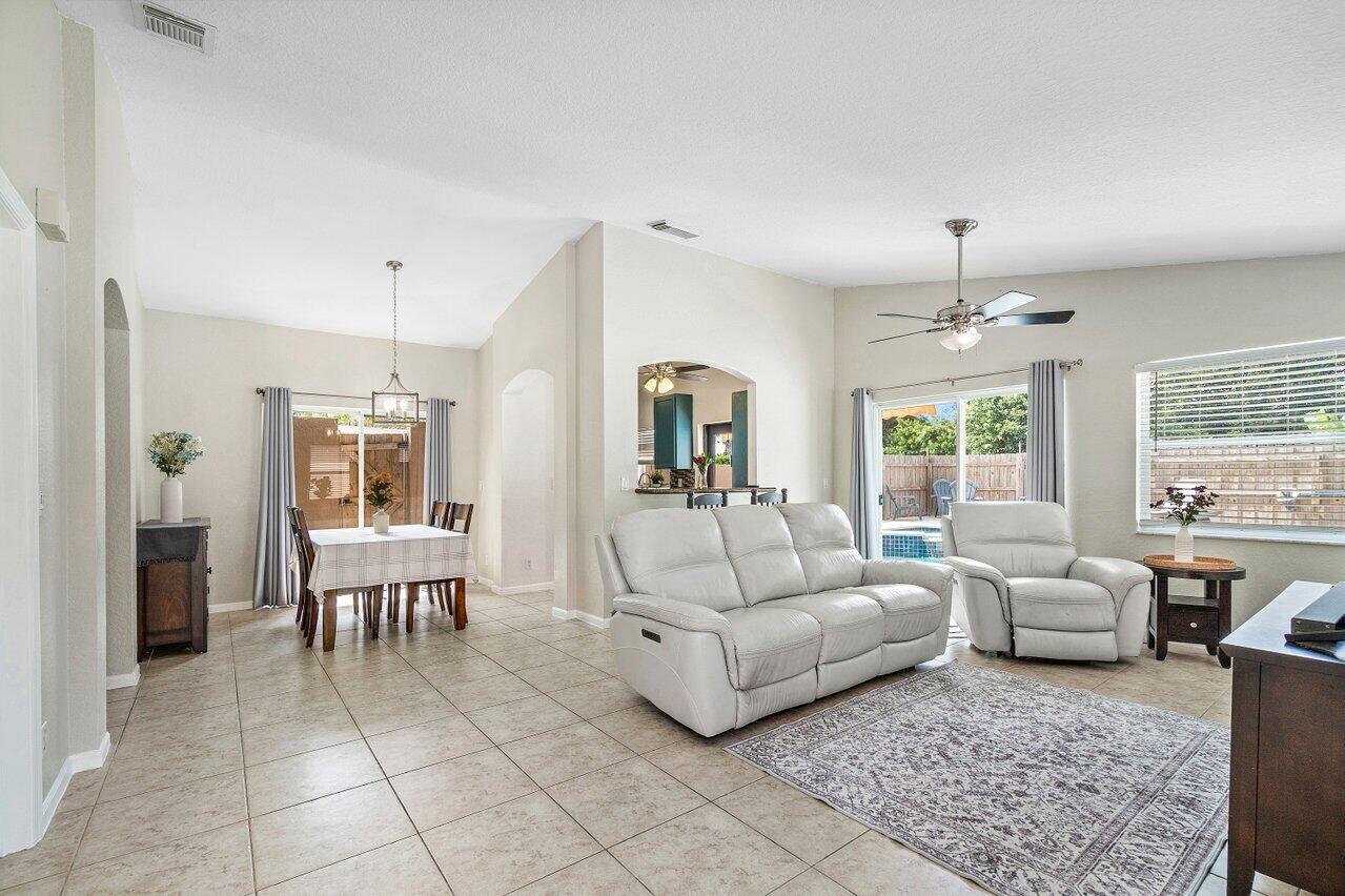 6071 Savannah Way