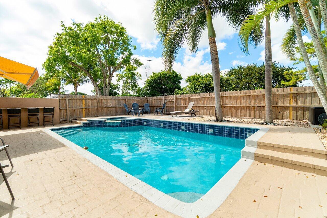 6071 Savannah Way