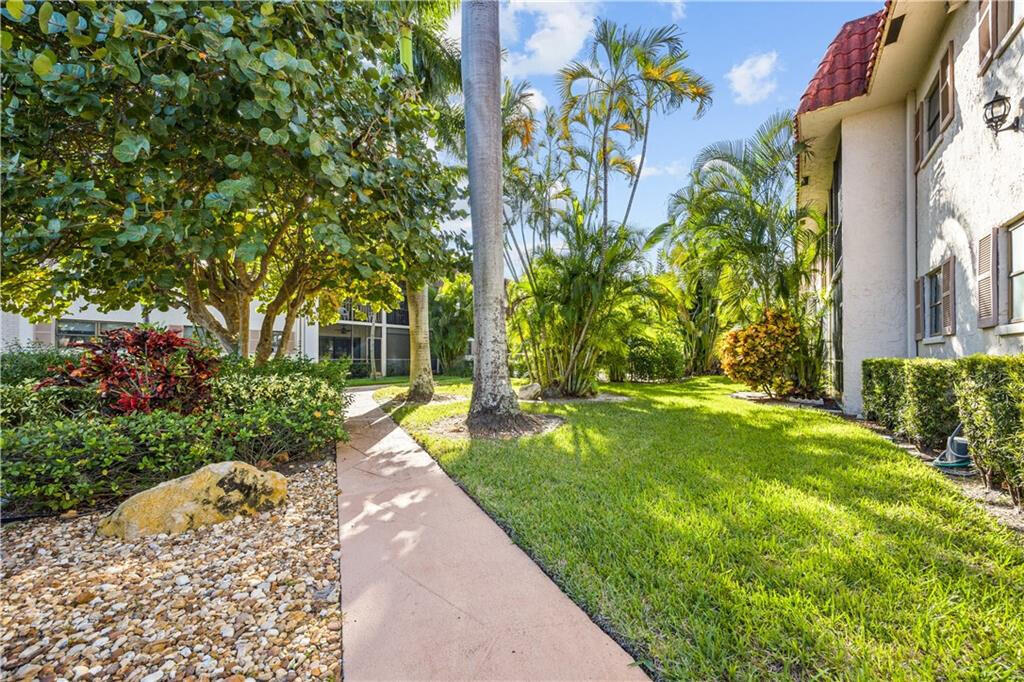 660 Dover Street A20