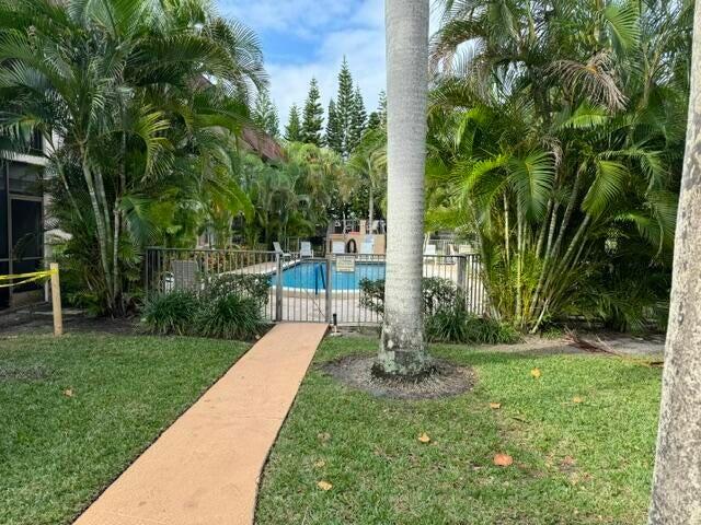 660 Dover Street A20