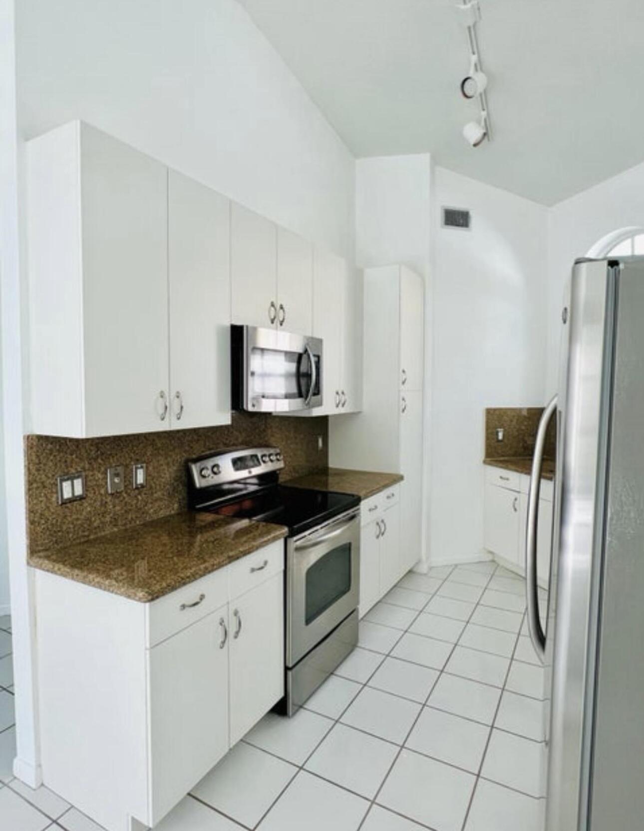 17334 Antigua Point Way