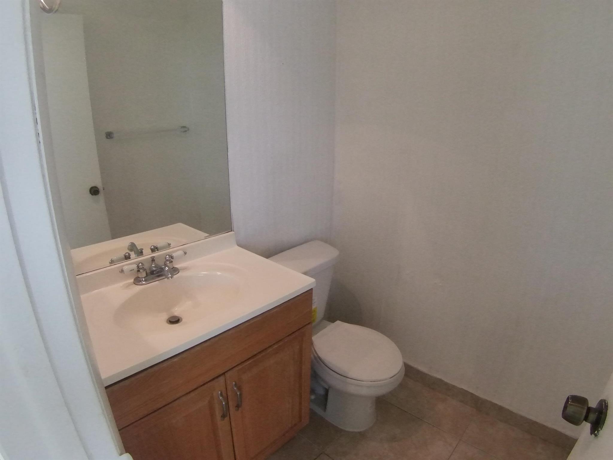 537 Normandy L