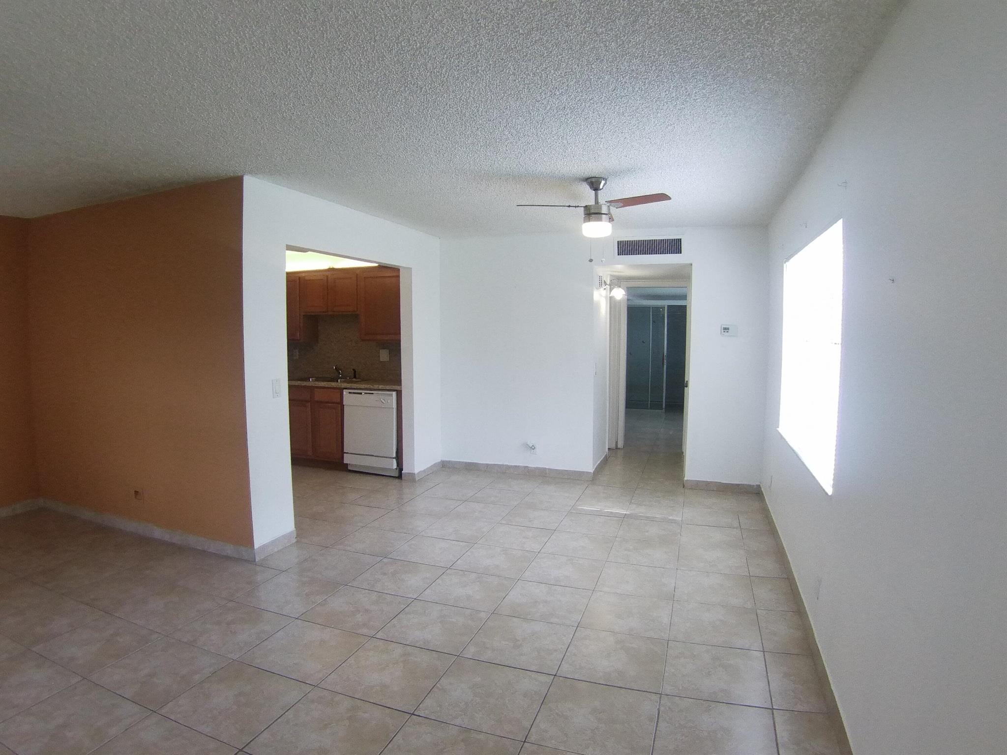 537 Normandy L