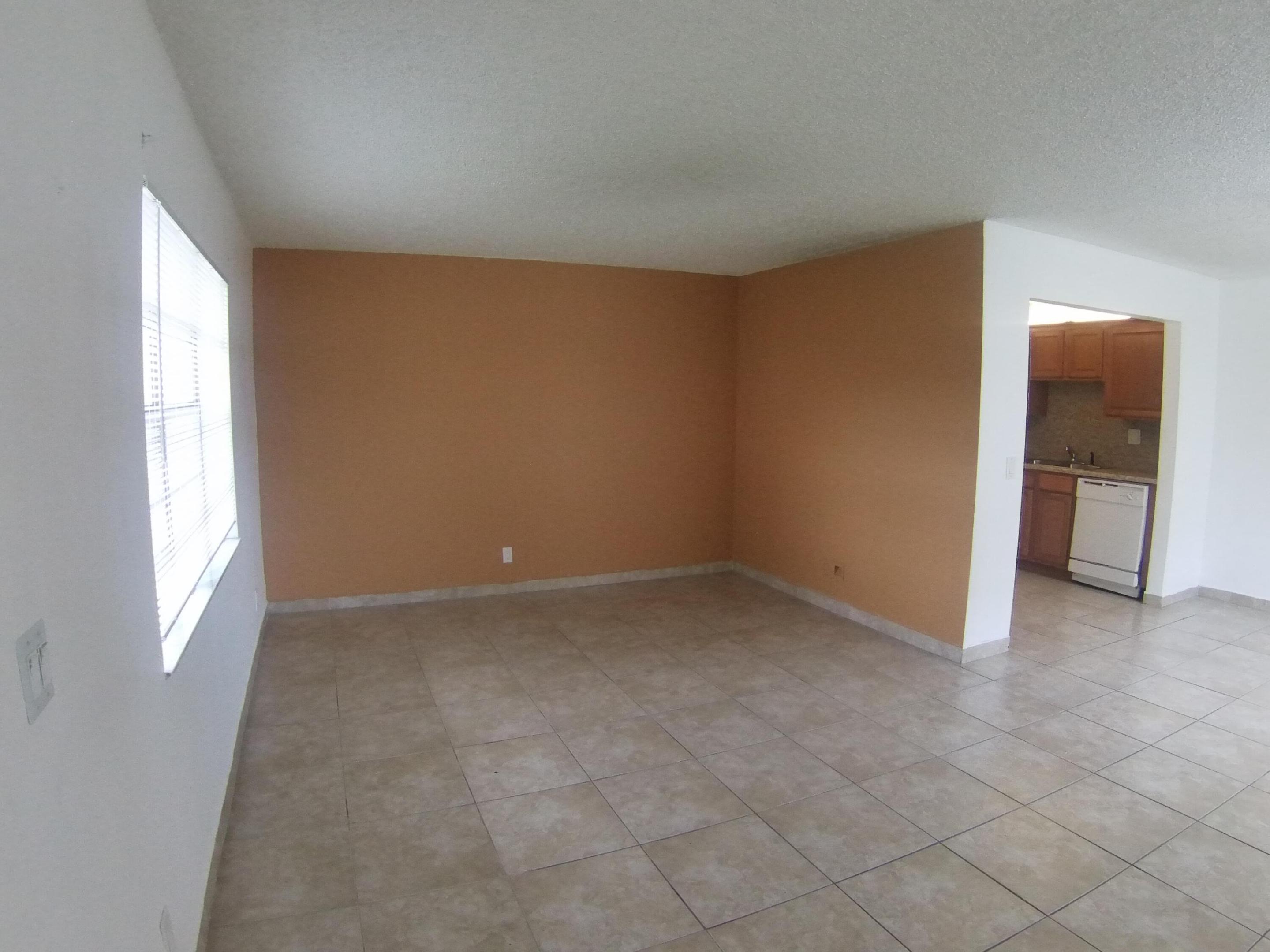 537 Normandy L