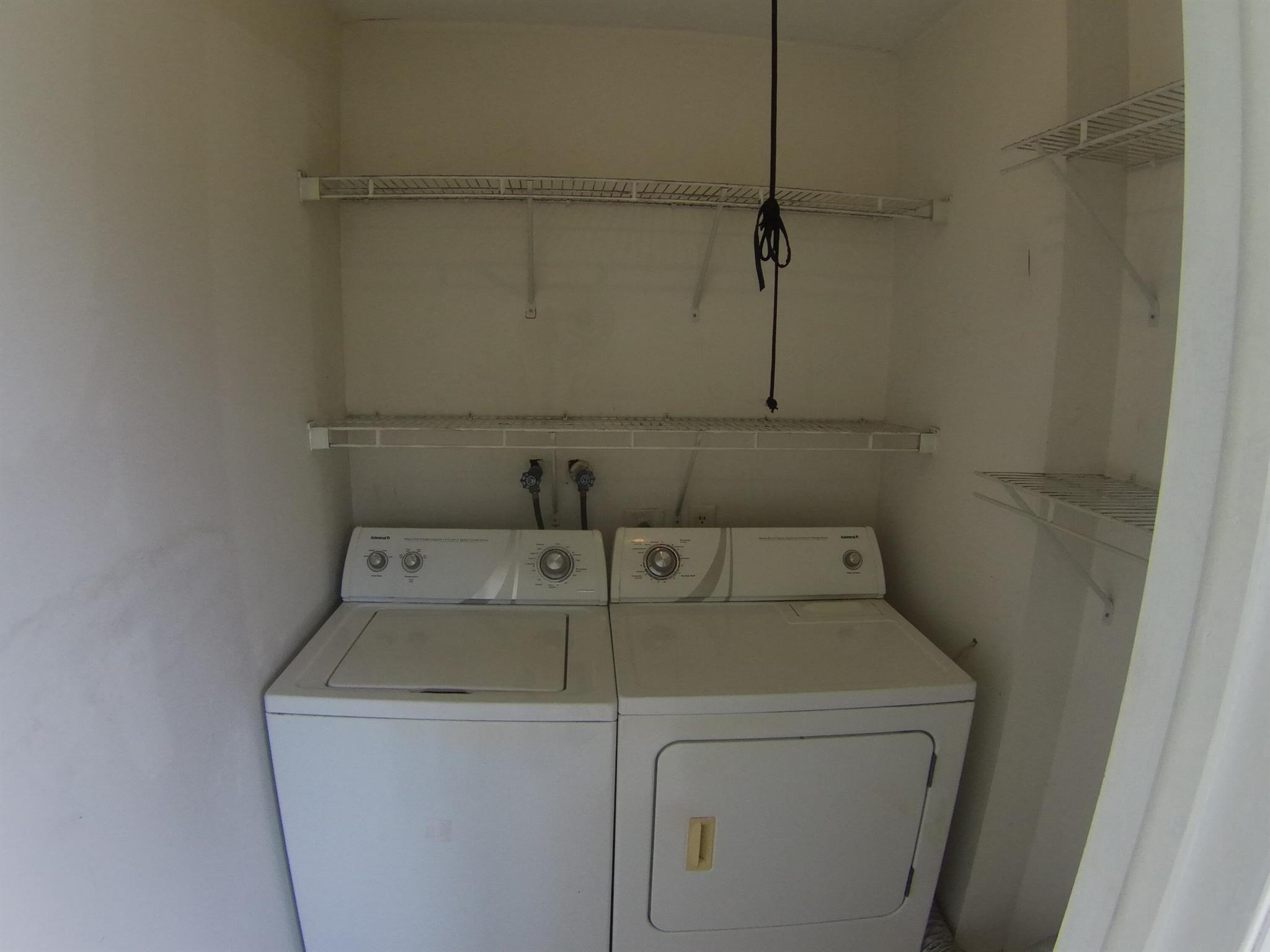 537 Normandy L