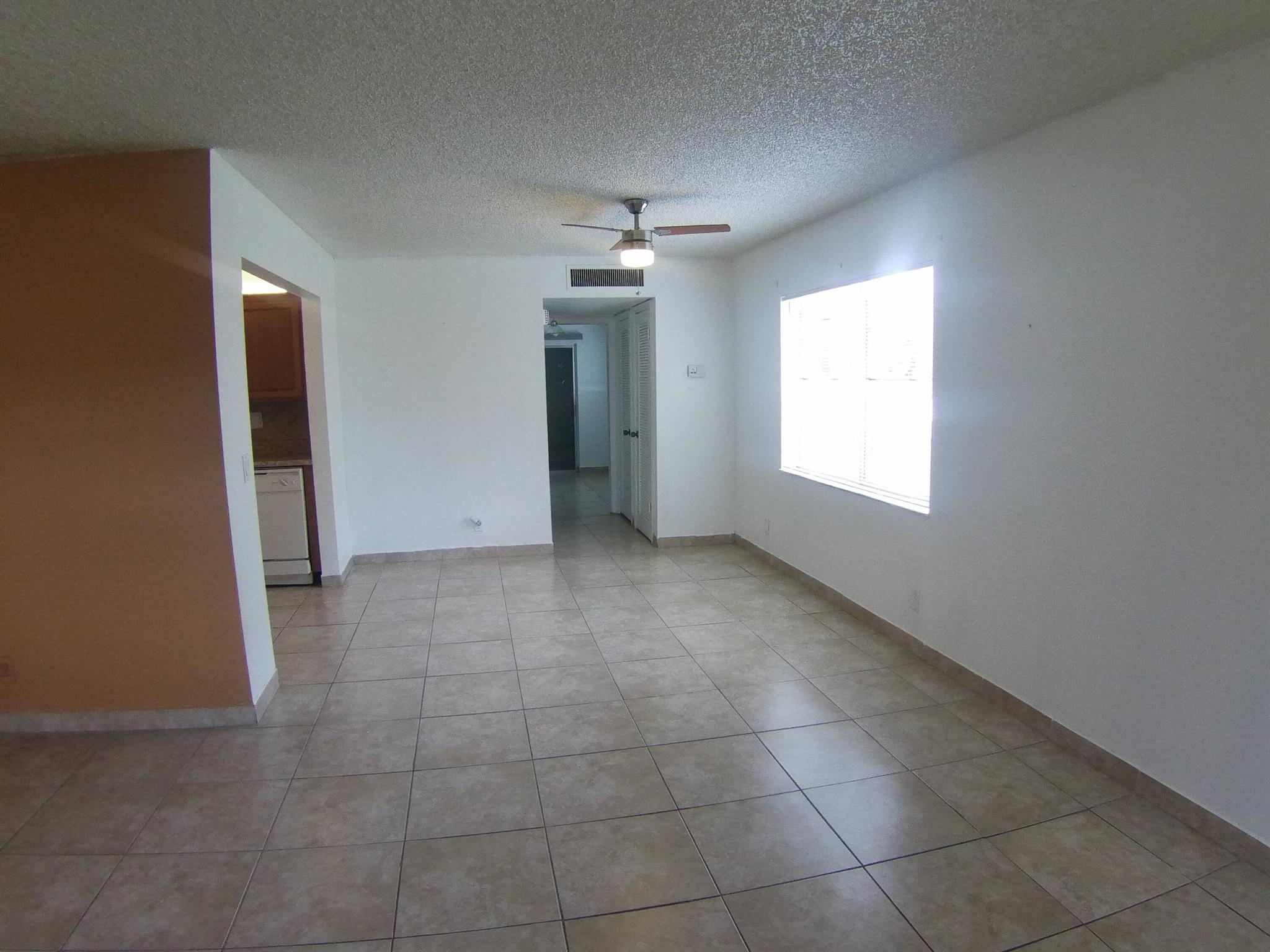 537 Normandy L