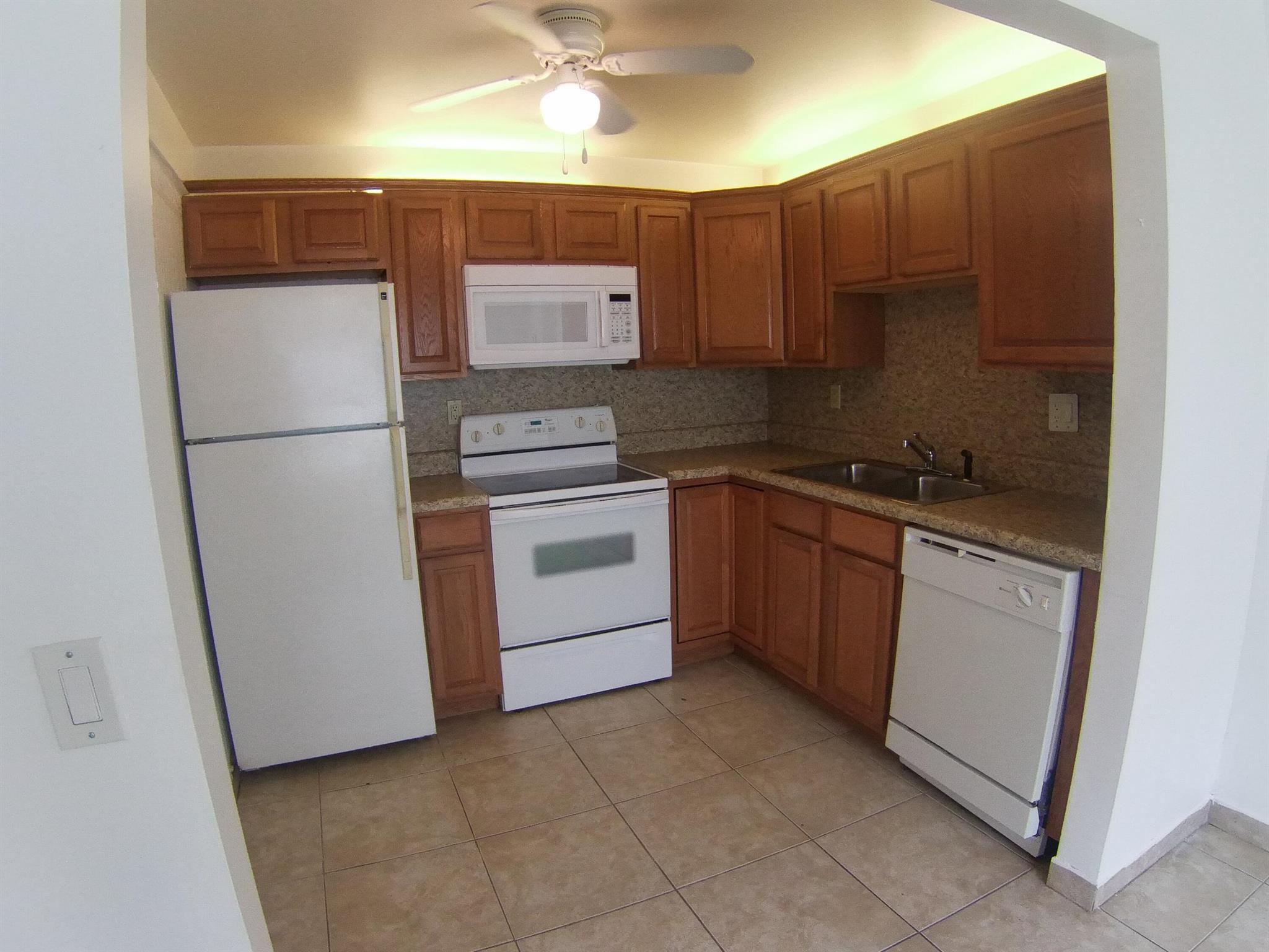 537 Normandy L