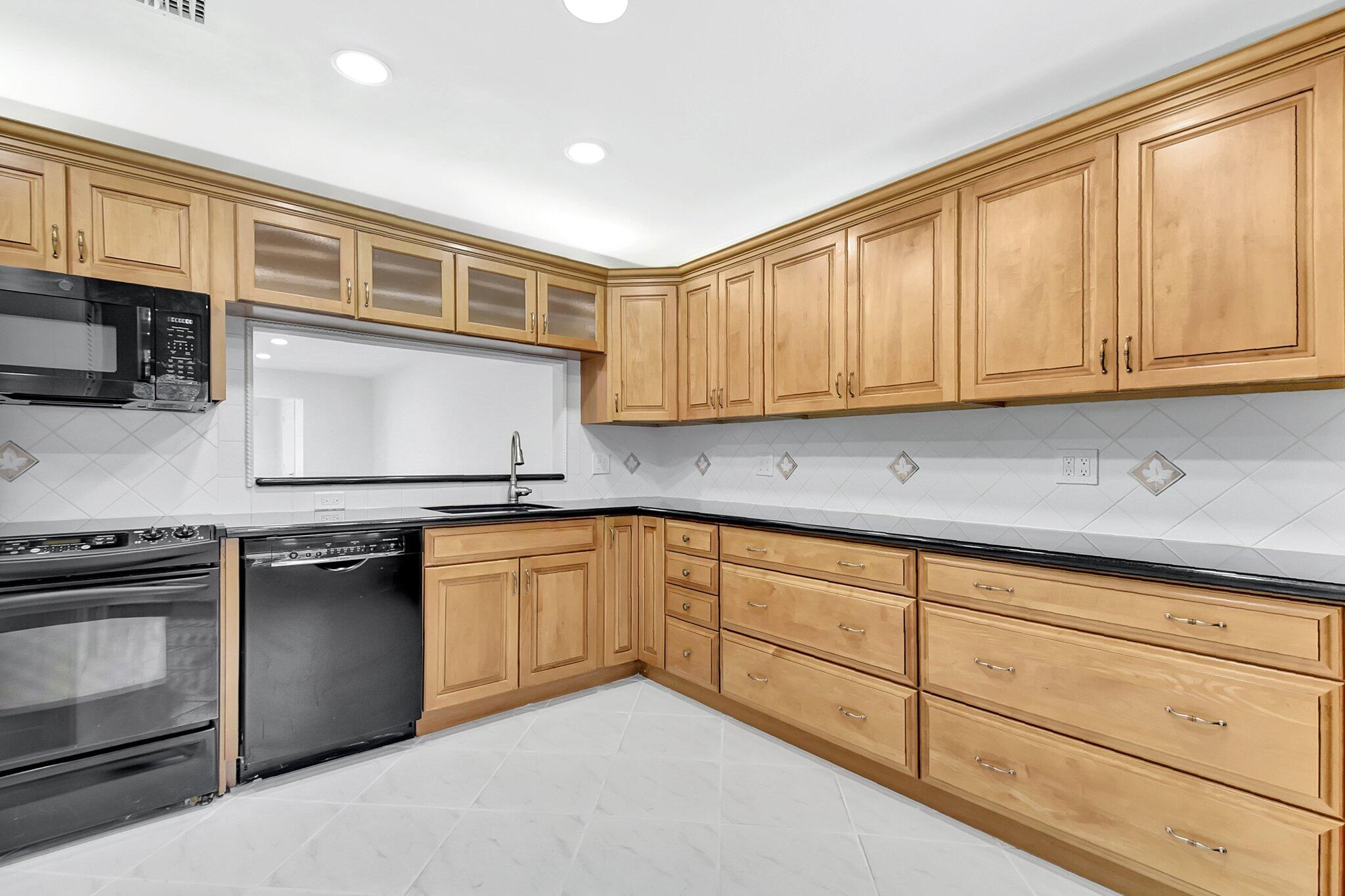 1341 NW 19 Th Terrace A