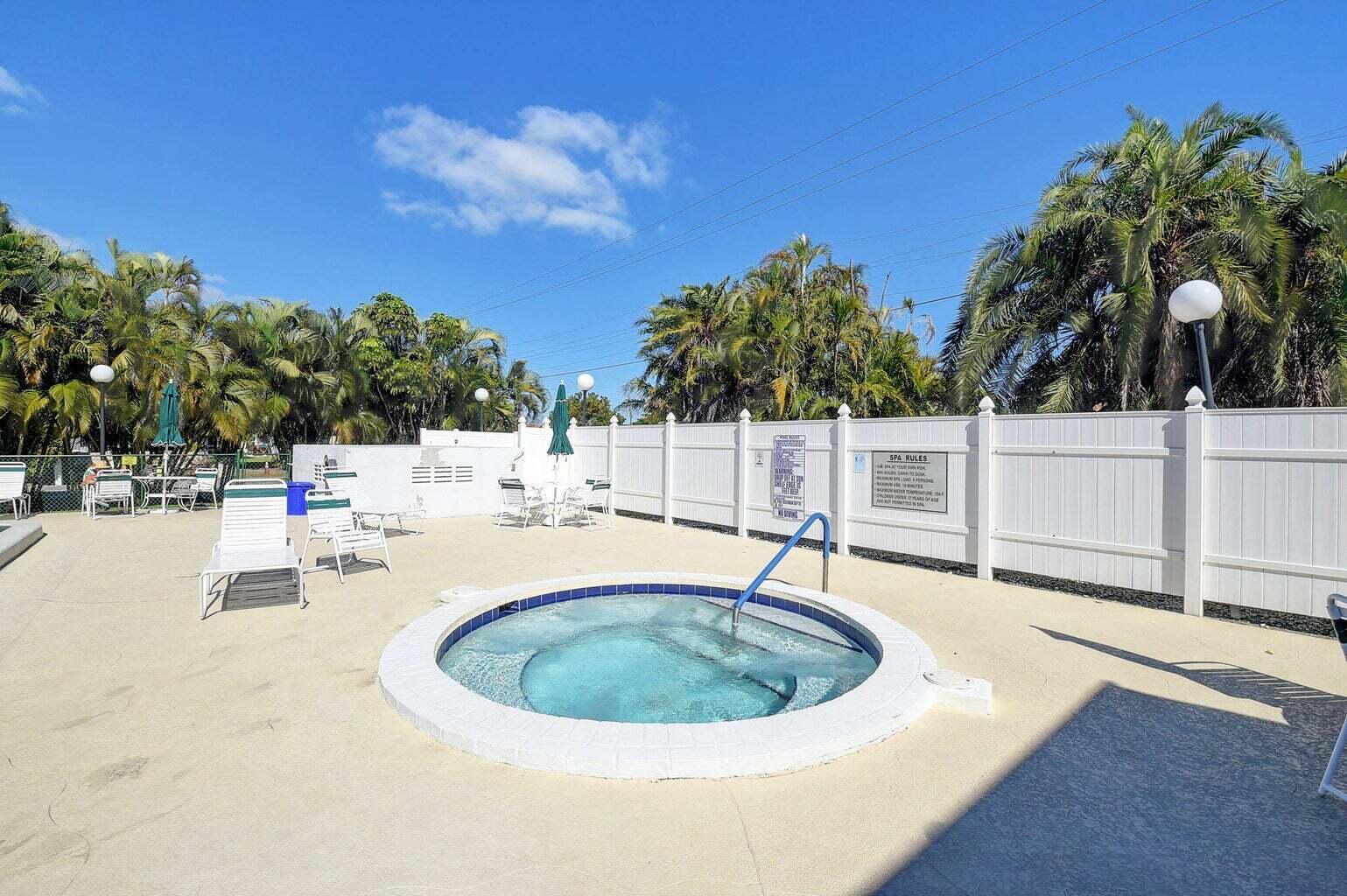 1341 NW 19 Th Terrace A