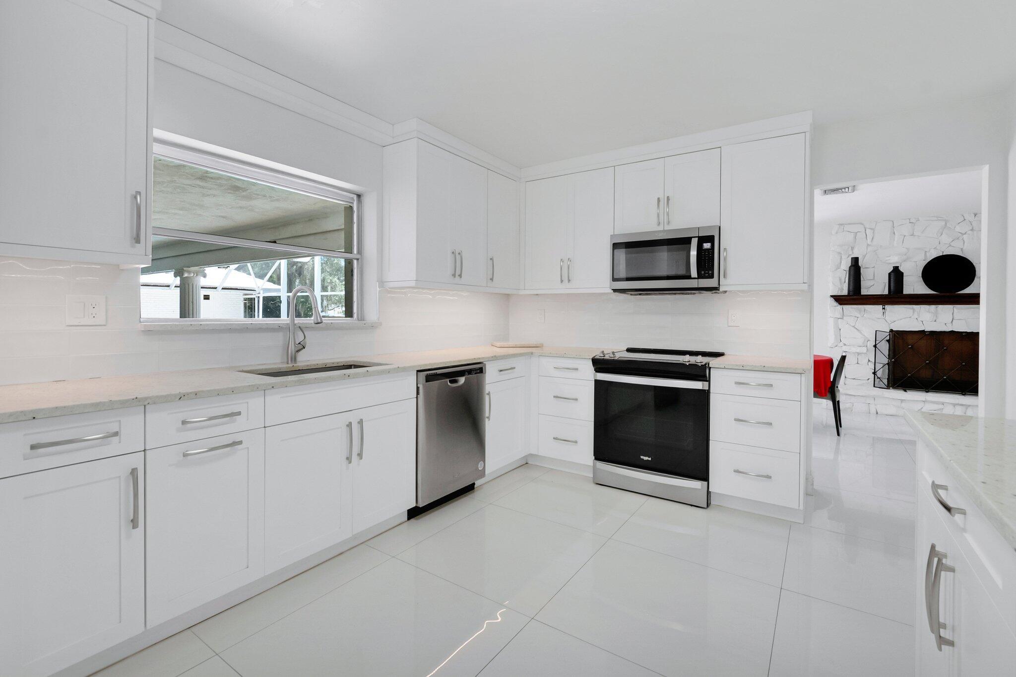 800 SW 17th Street