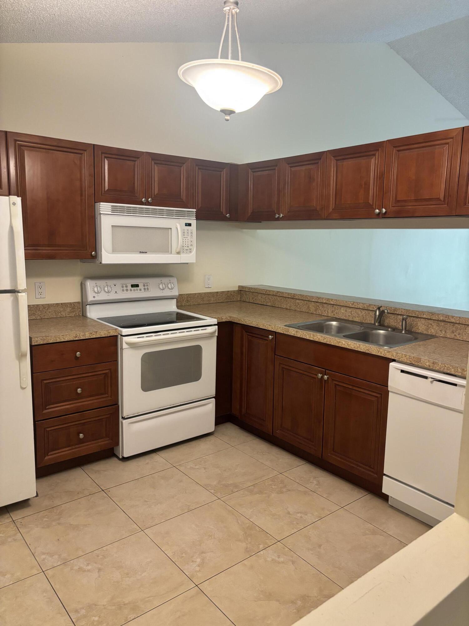 479 Hardwood Place 479