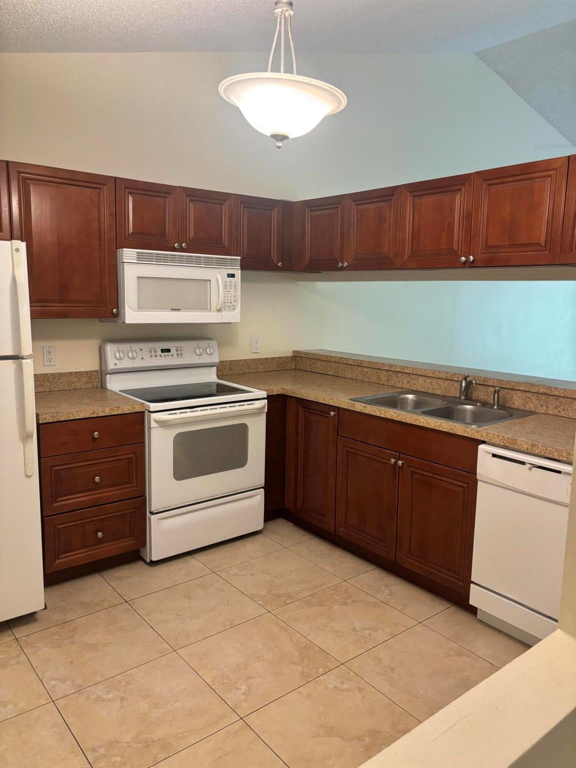 479 Hardwood Place 479