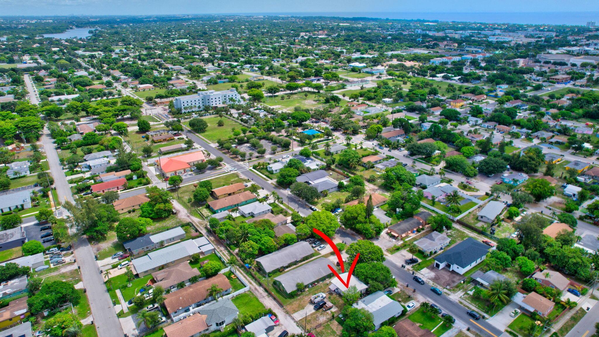 134 SW 10th Avenue