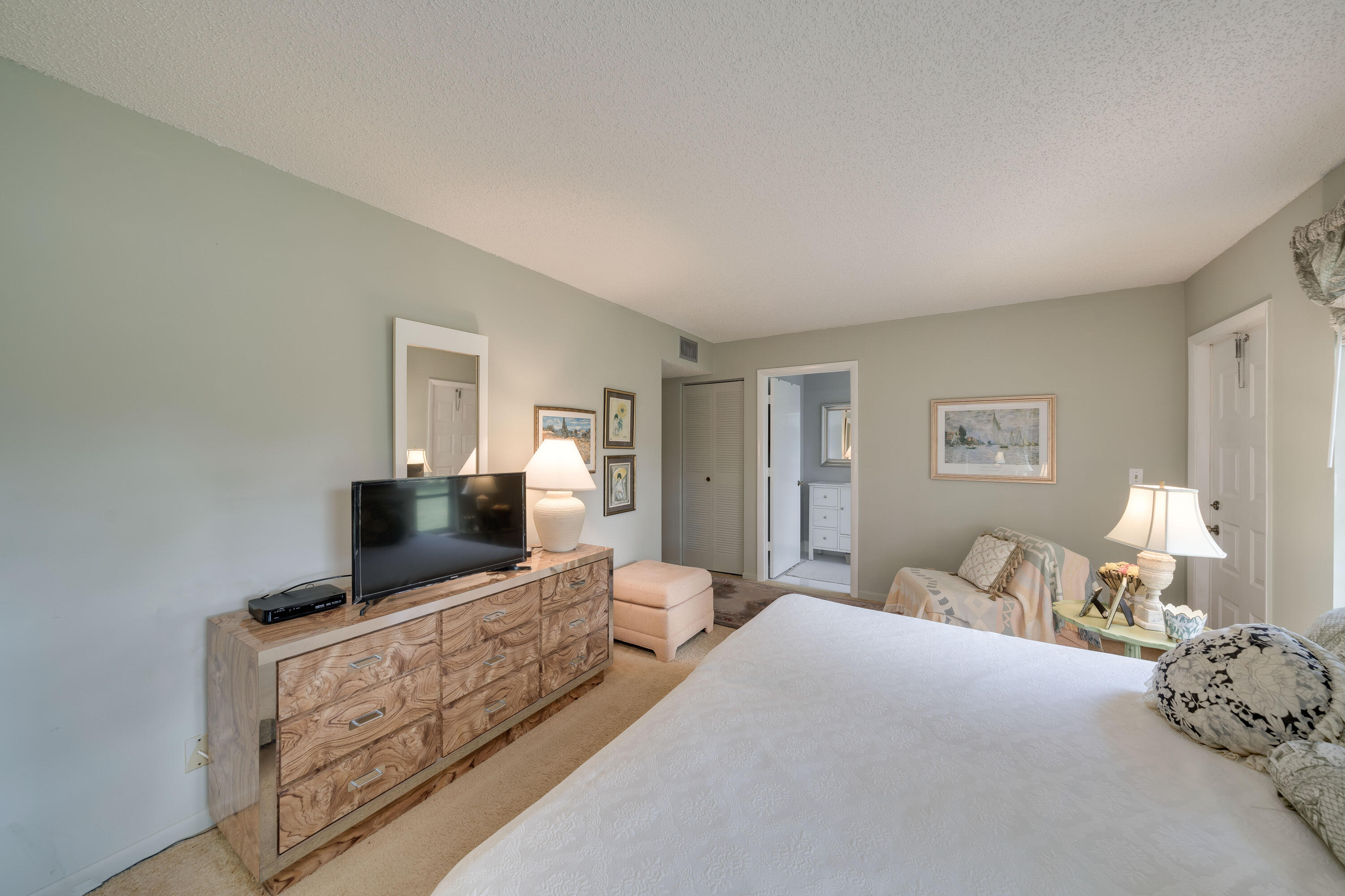 14240 Nesting Way D