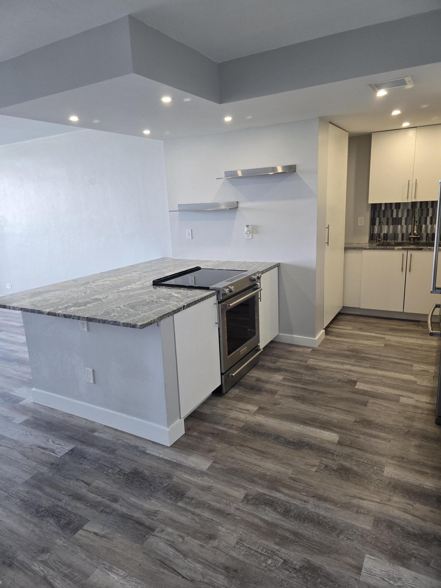 2800 N Flagler 507 Drive 507