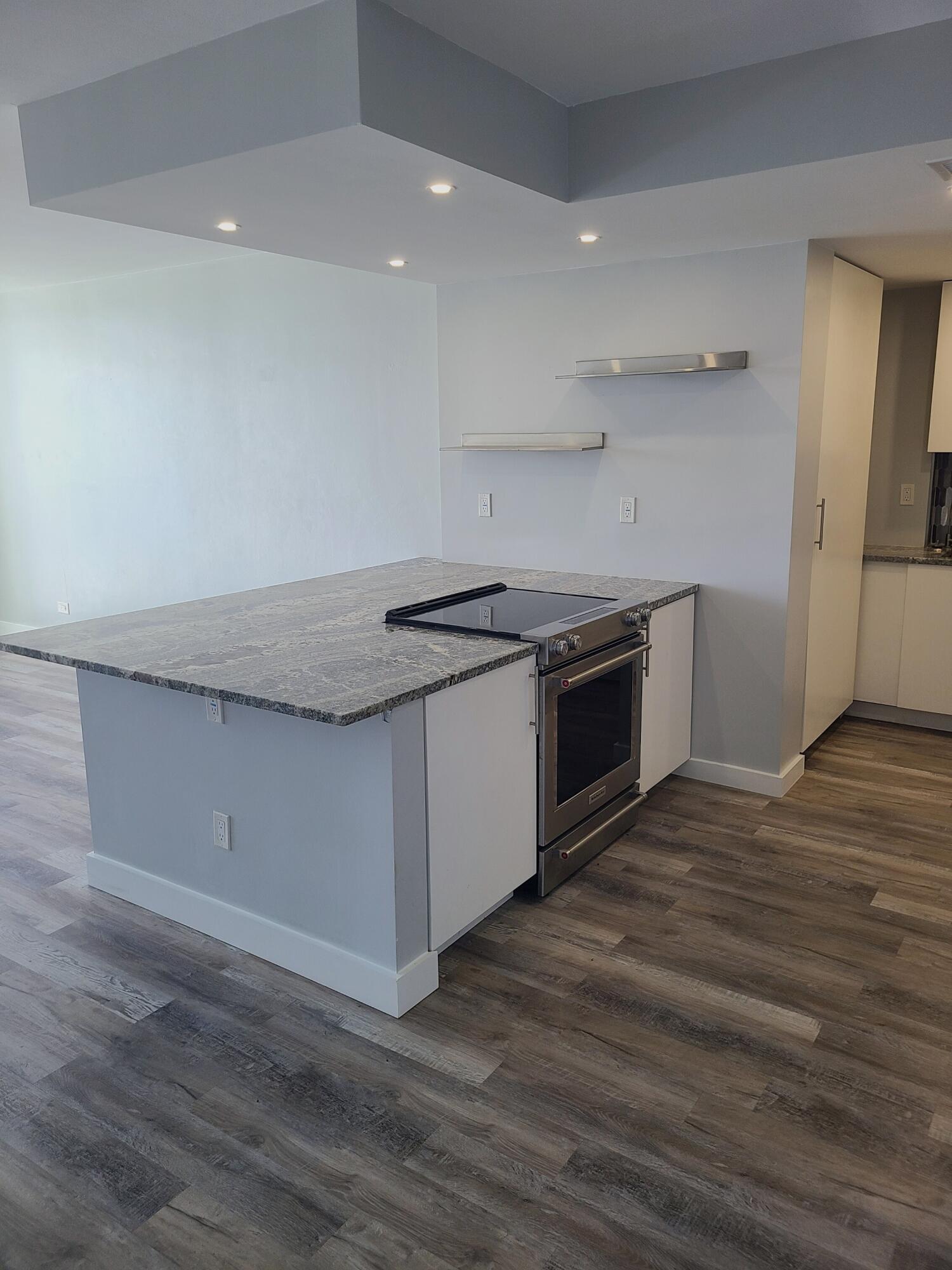 2800 N Flagler 507 Drive 507