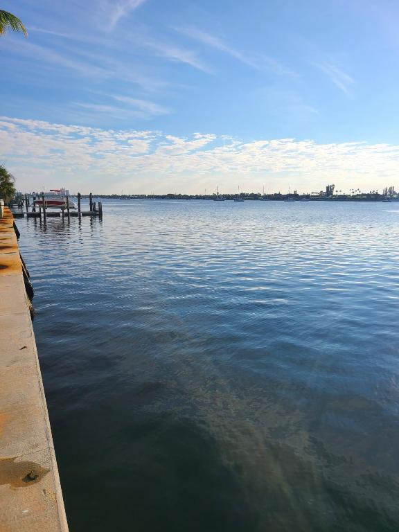 2800 N Flagler 507 Drive 507