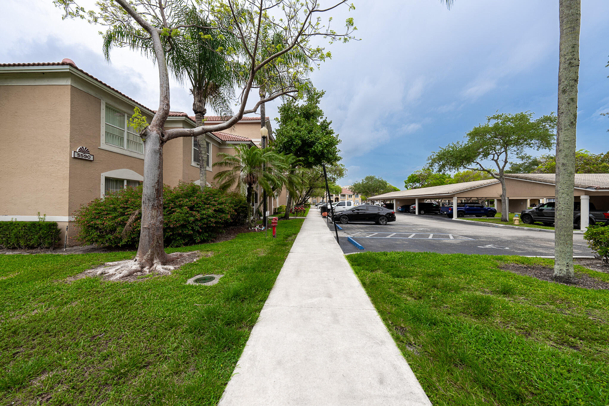 5590 NW 61st Street 815, Coconut Creek Unit: 815