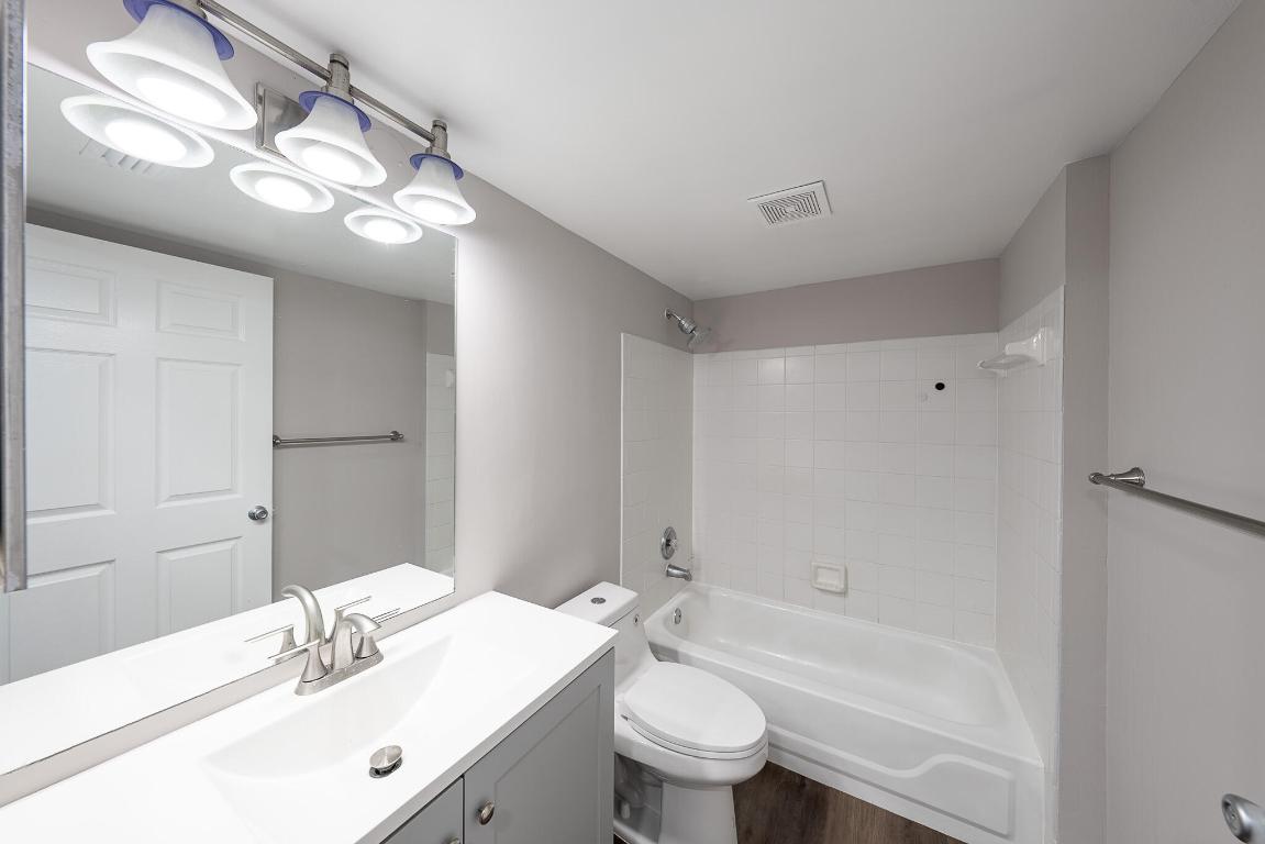 5590 NW 61st Street 815, Coconut Creek Unit: 815